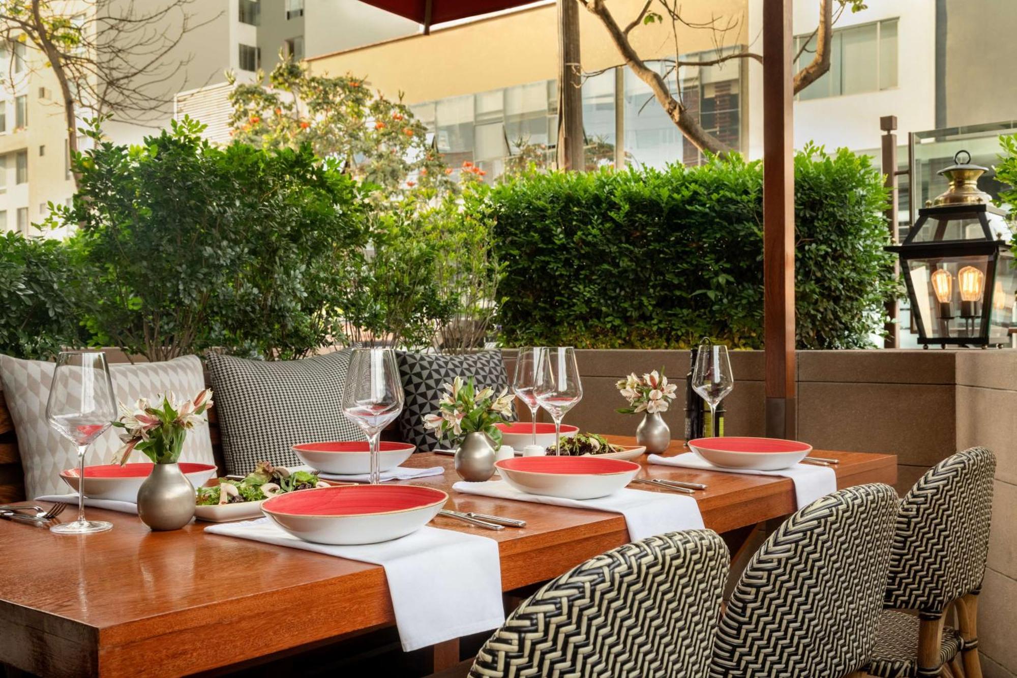 Doubletree By Hilton Lima Miraflores El Pardo Экстерьер фото